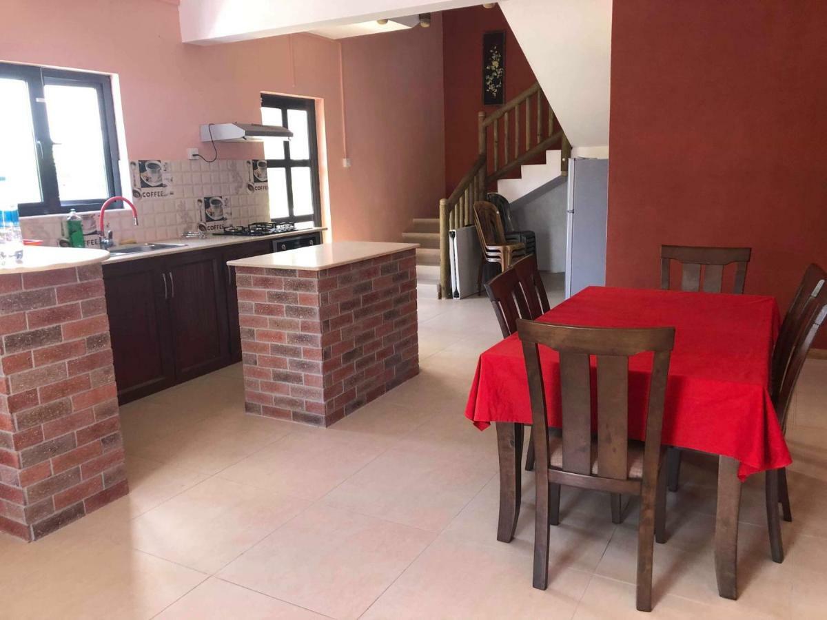 Aashsweet Villa Calodyne Kültér fotó